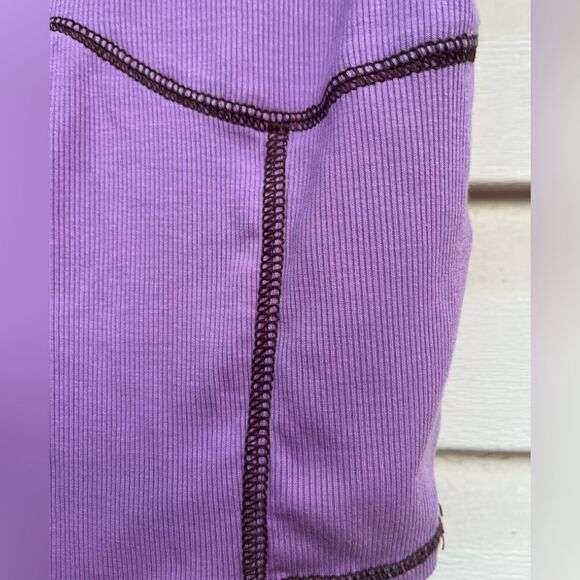 Aritzia Sunday Best lilac ribbed cropped top, sleeveless, crew neck,stretchy, S - Picture 4 of 6